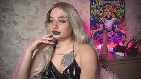 Alice online show from 11-09-25, 03:27