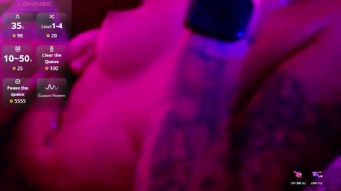 Snapshot of prettyalmaa chatting on 02-24-26, 09:13 Alma online show from 02-24-26, 09:13