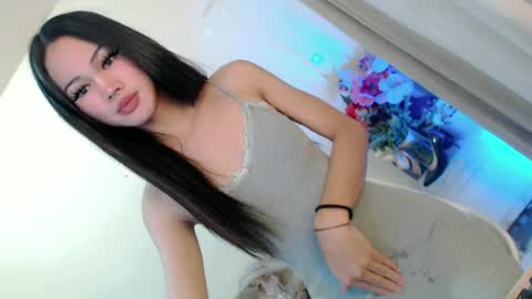 prettybadbitch28 online show from 06-12-26, 11:53