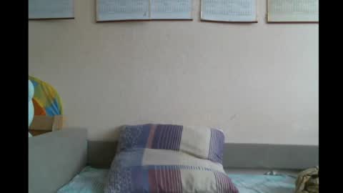 Bella online show from 02-27-25, 10:37