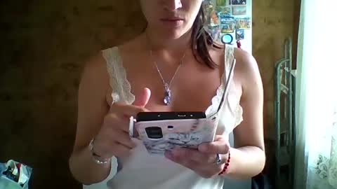 Bella online show from 07-30-26, 08:35