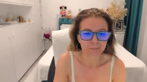 wilma online show from 05-16-26, 05:15