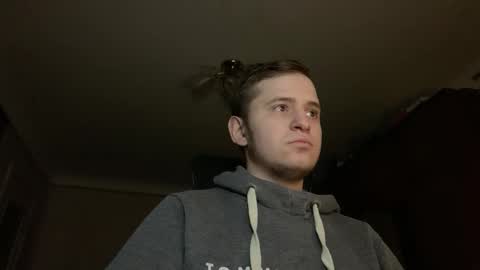 Snapshot of prettyboyhot01 chatting on 01-22-25, 06:52 prettyboyhot01 online show from 01-22-25, 06:52