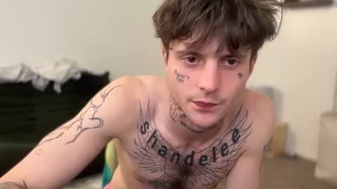 Snapshot of prettyboyszn chatting on 05-06-26, 04:19 pretty boy online show from 05-06-26, 04:19