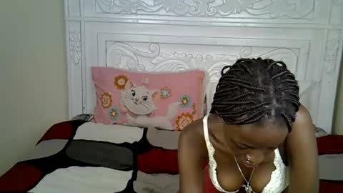 Snapshot of prettybunnny chatting on 11-09-25, 03:32 Bunny online show from 11-09-25, 03:32