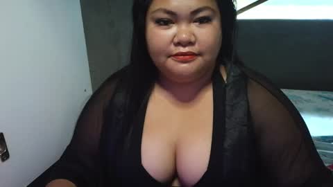 Snapshot of prettycarla_ chatting on 05-28-26, 11:24 prettycarla online show from 05-28-26, 11:24