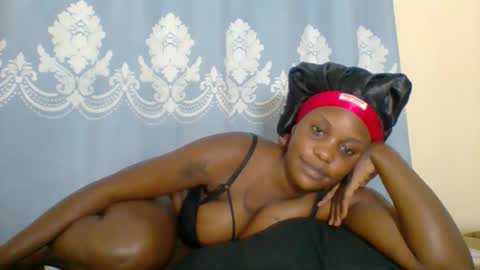 SHANIA online show from 10-11-25, 07:01