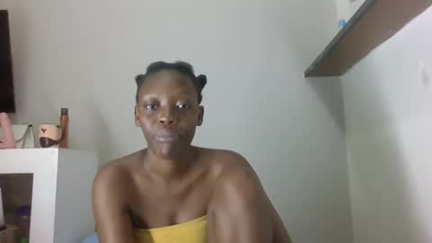 prettydollk online show from 12-15-25, 09:52