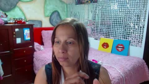 Snapshot of prettyduration chatting on 01-03-25, 11:01 Caro sins online show from 01-03-25, 11:01