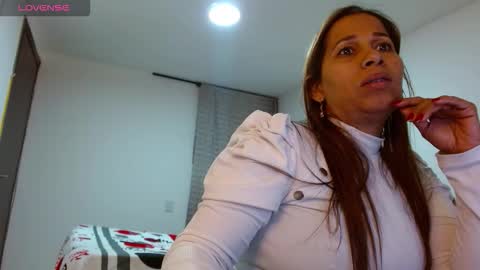 Snapshot of prettyduration chatting on 03-04-26, 02:50 Caro sins online show from 03-04-26, 02:50