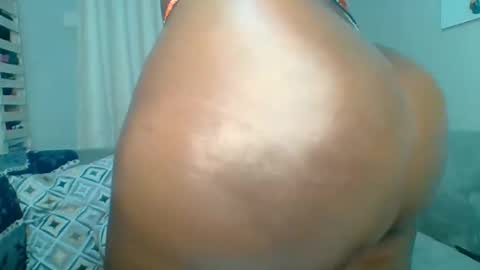 PrettyEla online show from 04-13-26, 01:27