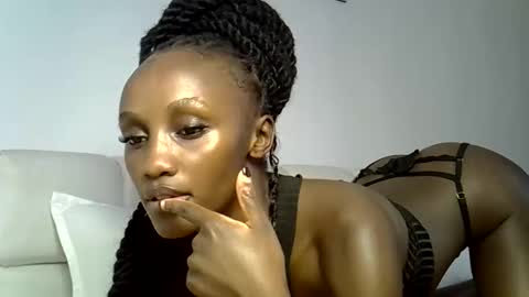 Pretty darkskin doll online show from 01-12-26, 12:21