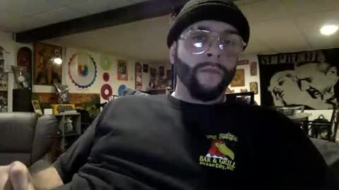 Snapshot of prettyglazed chatting on 02-03-25, 08:24 prettyglazed online show from 02-03-25, 08:24