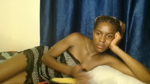 Snapshot of prettygoddess1 chatting on 04-21-26, 03:24 Mary online show from 04-21-26, 03:24