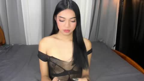 Snapshot of prettyhothugecock chatting on 07-21-26, 02:14 prettyhothugecock online show from 07-21-26, 02:14