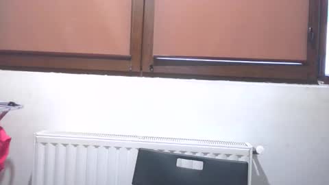 prettyjulliette online show from 04-30-26, 02:23
