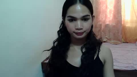 Snapshot of prettykhelcy chatting on 09-23-25, 11:41 prettykhelcy online show from 09-23-25, 11:41