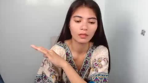 prettylittle_lady online show from 05-19-26, 02:01