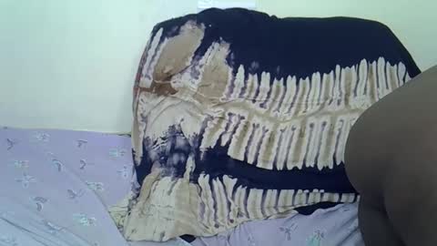 LILIAN online show from 11-13-25, 07:51