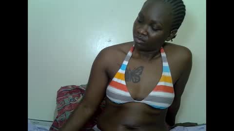 LILIAN online show from 11-16-25, 07:25