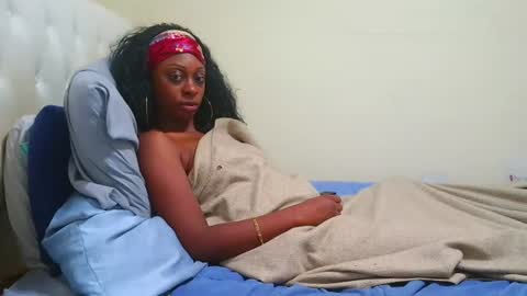 prettylondond online show from 07-14-26, 02:05