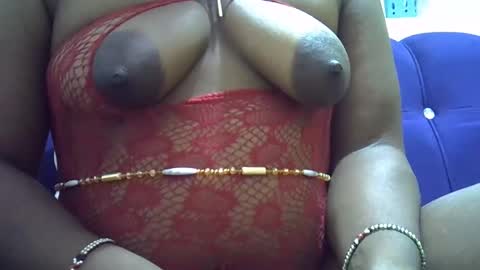 Snapshot of prettylover890 chatting on 10-05-25, 03:27 prettylover890 online show from 10-05-25, 03:27