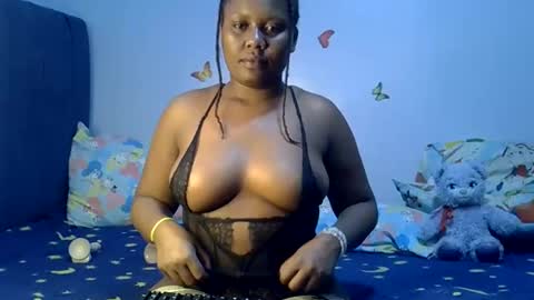 prettymel1 online show from 06-03-26, 09:42