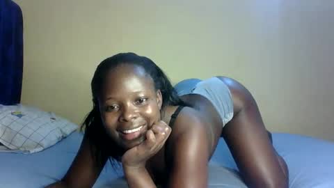 Melly online show from 09-19-25, 06:19