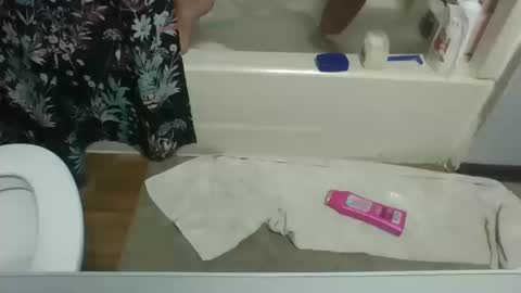 prettyp7729206 online show from 10-15-25, 03:23