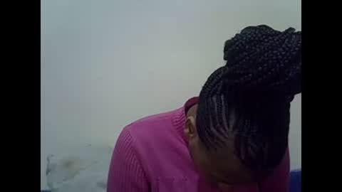 Snapshot of prettyqueenn1 chatting on 01-05-25, 07:28 sharon online show from 01-05-25, 07:28