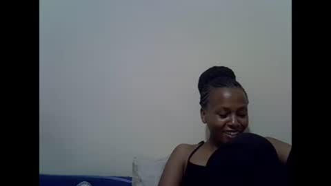 Snapshot of prettyqueenn1 chatting on 01-10-25, 06:38 sharon online show from 01-10-25, 06:38