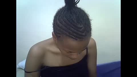 Snapshot of prettyqueenn1 chatting on 02-01-25, 09:43 sharon online show from 02-01-25, 09:43