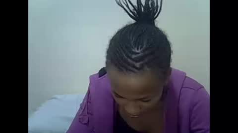 Snapshot of prettyqueenn1 chatting on 02-01-25, 12:47 sharon online show from 02-01-25, 12:47