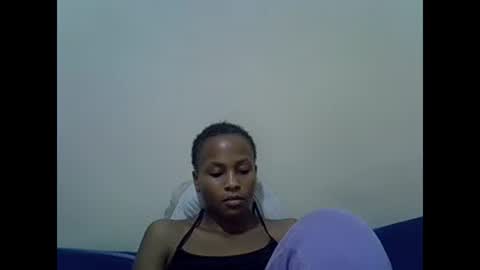 Snapshot of prettyqueenn1 chatting on 02-03-25, 02:25 sharon online show from 02-03-25, 02:25