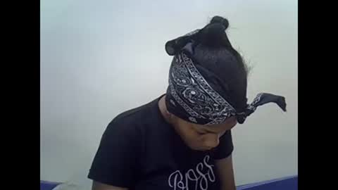 Snapshot of prettyqueenn1 chatting on 03-01-25, 07:41 sharon online show from 03-01-25, 07:41