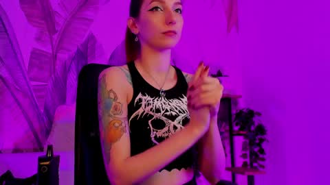 Mila -NONUDE MODEL online show from 01-09-25, 10:52