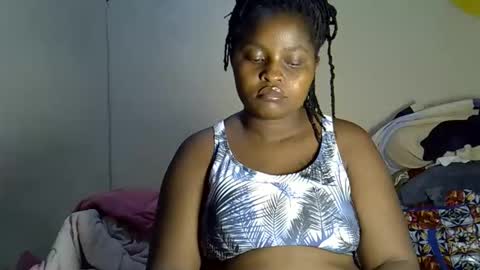 Snapshot of prettyriss chatting on 04-13-26, 08:03 prettyriss online show from 04-13-26, 08:03