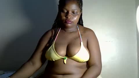 Snapshot of prettyriss chatting on 05-06-26, 12:52 prettyriss online show from 05-06-26, 12:52