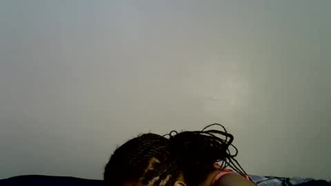 prettytess online show from 05-20-26, 10:10