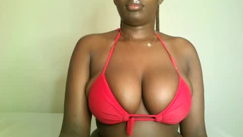 prettyvishy online show from 12-23-25, 04:43