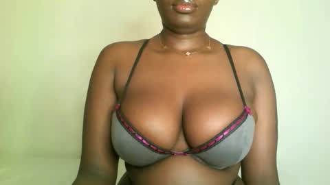 Snapshot of prettyvishy chatting on 04-30-26, 03:13 prettyvishy online show from 04-30-26, 03:13