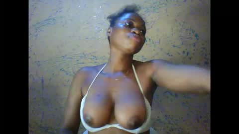 Snapshot of prettyxxpac chatting on 03-03-26, 05:52 prettyxxpac online show from 03-03-26, 05:52