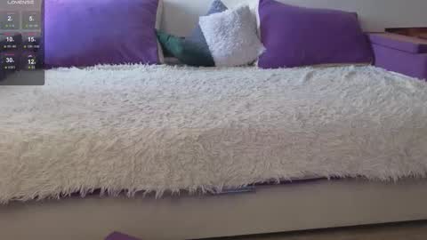 Kitty online show from 03-18-26, 02:15