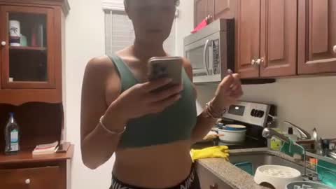 prettyyykittyyy22 online show from 03-31-26, 02:35