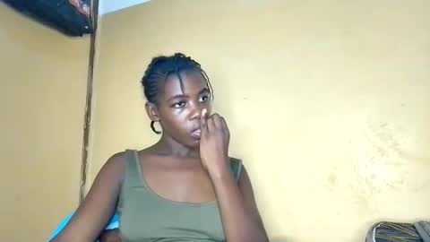 prettyzuzu online show from 11-22-25, 09:58