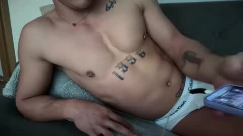 Snapshot of pretwunk chatting on 12-04-25, 06:12 pretwunk online show from 12-04-25, 06:12