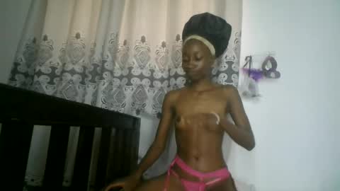 Snapshot of pretylittle11 chatting on 06-21-26, 09:56 PRETY online show from 06-21-26, 09:56