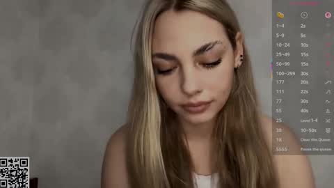 Snapshot of pricillahoinacki chatting on 12-15-25, 05:50 Amelia online show from 12-15-25, 05:50