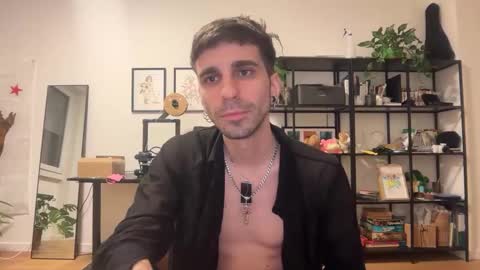 Snapshot of primmslim chatting on 03-12-25, 06:44 Primm online show from 03-12-25, 06:44