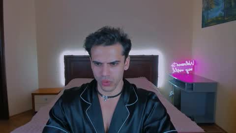 Snapshot of prince_aladdin1 chatting on 03-20-26, 12:04 Aladdin online show from 03-20-26, 12:04